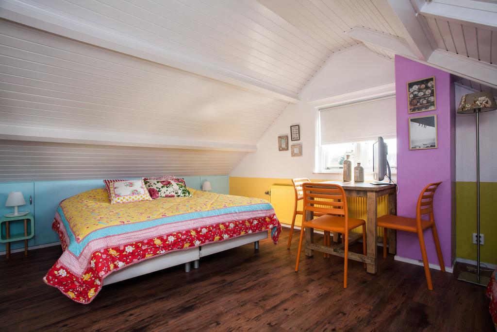 Hotel Domburg4You Room photo